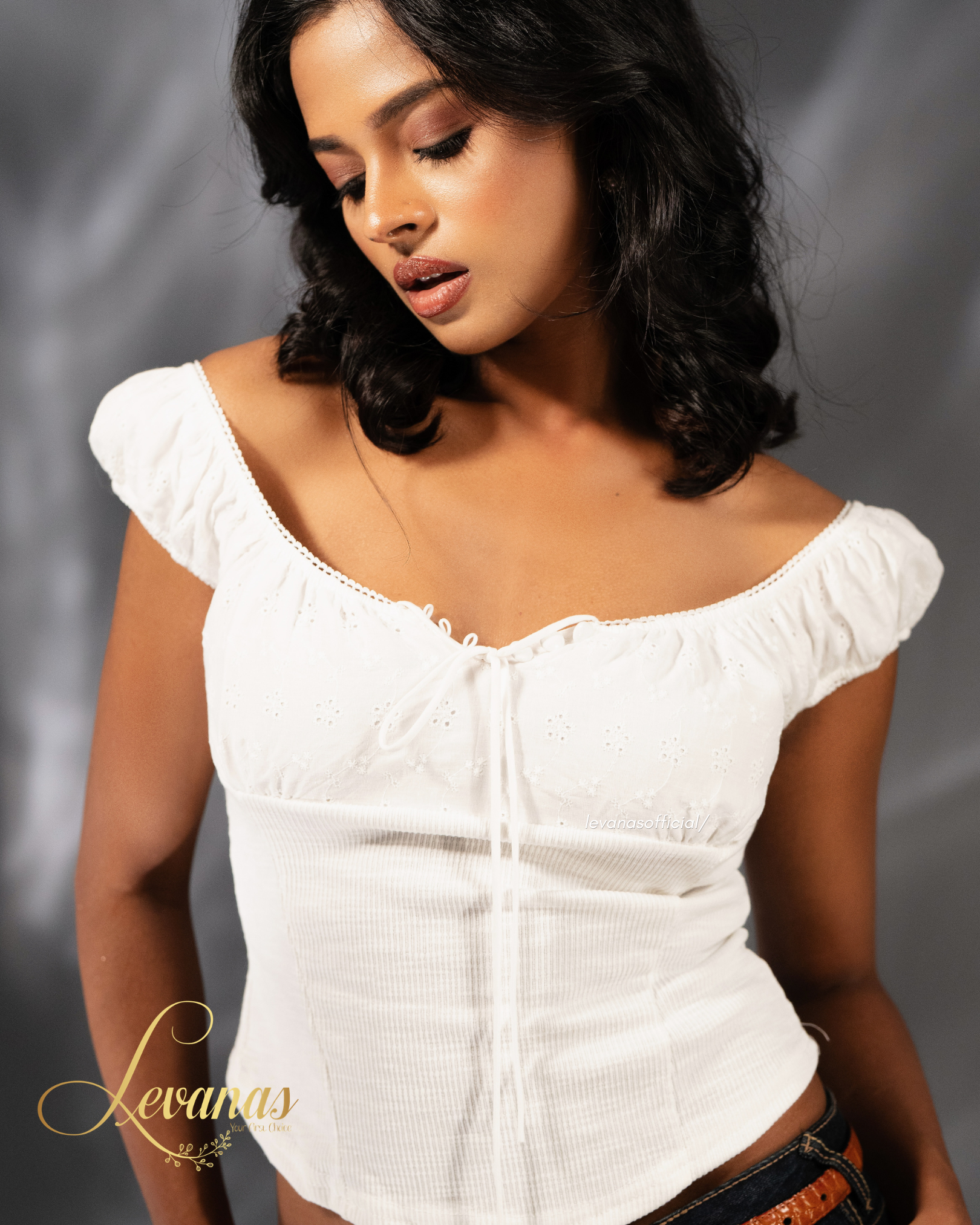 Summer White Eyelet Top Short Sleeve