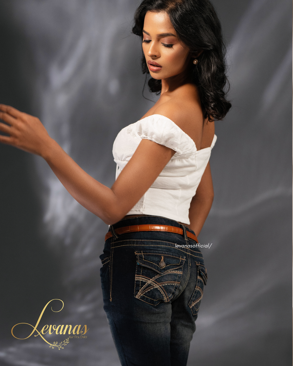 Summer White Eyelet Top Short Sleeve